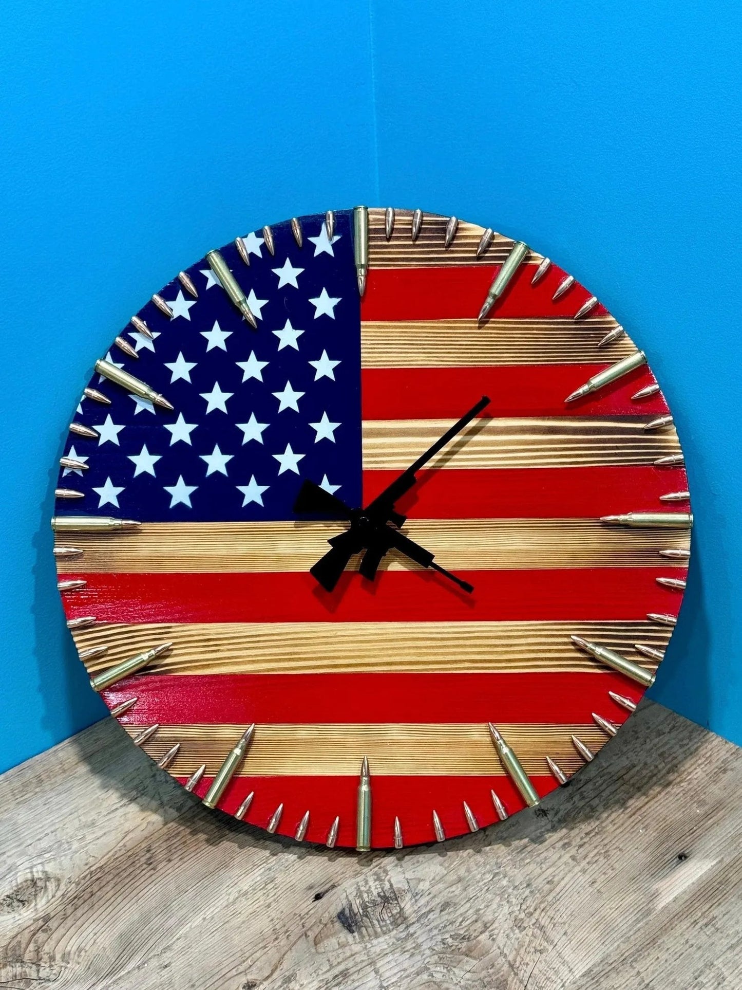 🔥🎁 Handmade Patriotic American Flag Clock — Perfect Gift for Veterans & Patriots