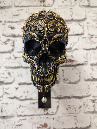 🏴‍☠️Motorcycle helmet and jacket skull holder