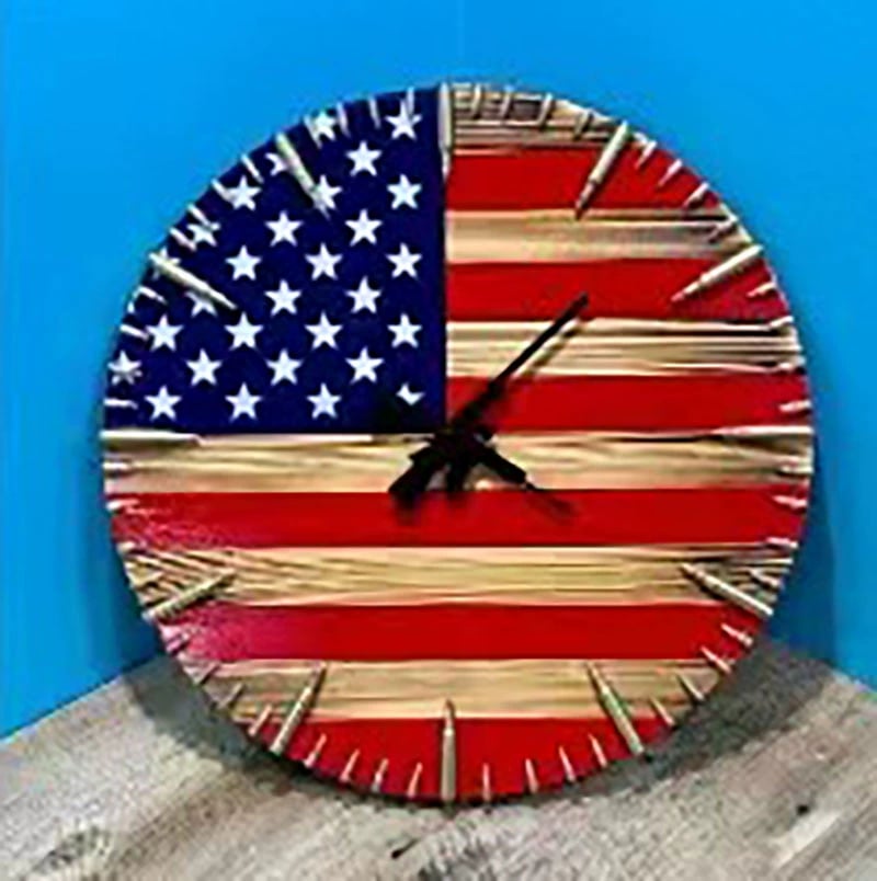 🔥🎁 Handmade Patriotic American Flag Clock — Perfect Gift for Veterans & Patriots