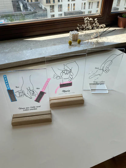 Personalized Plaque With a Hospital Armband and 'Ale Radość' Notes