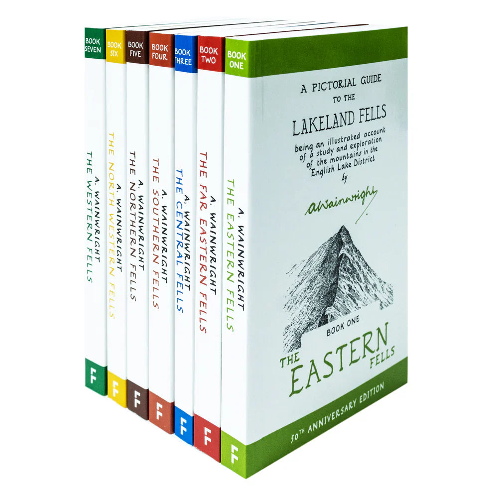 Wainwright Pictorial Guides To The Lakeland Fells 7 Books Box Set - Paperback