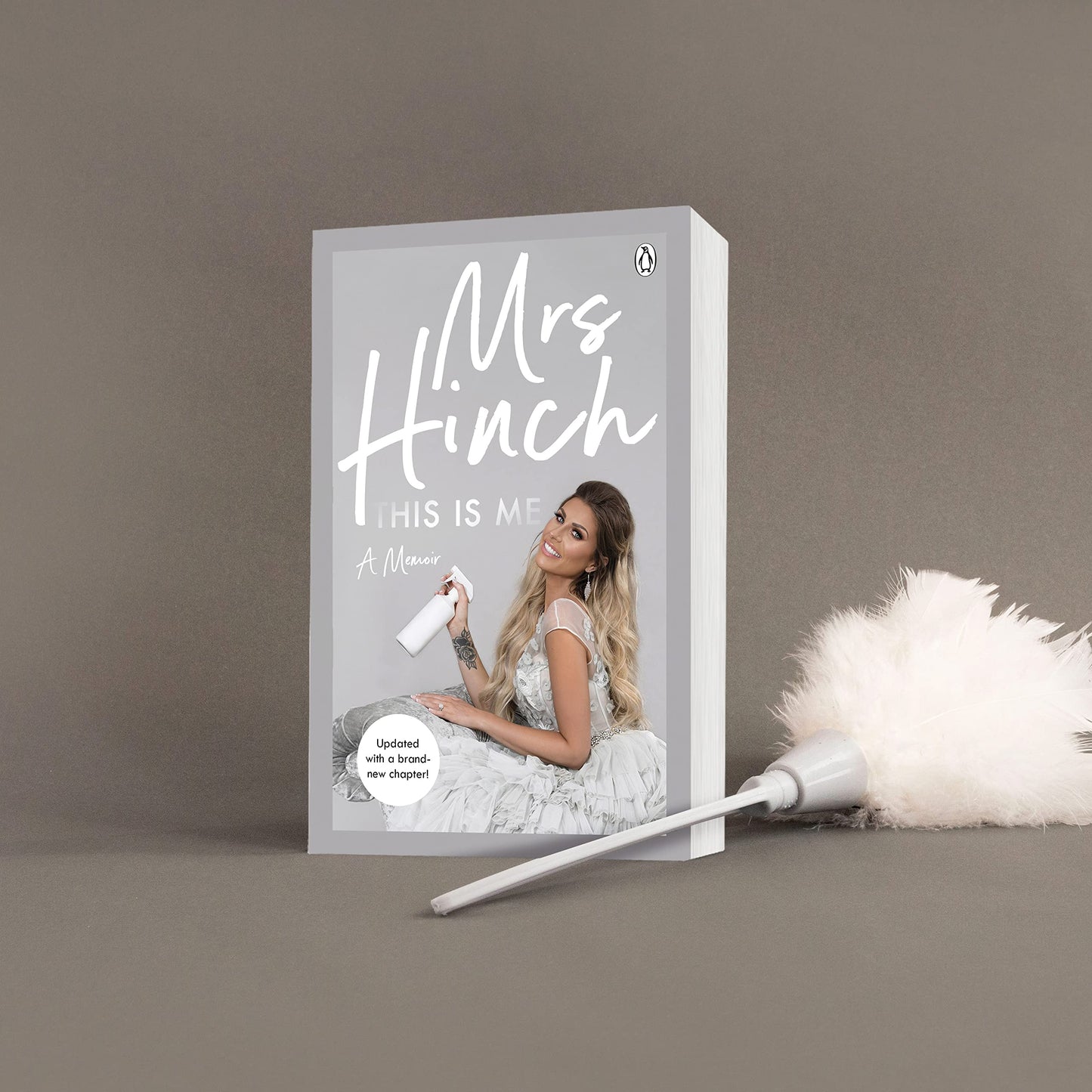 Mrs Hinch, This Is Me Book (Memoir Book, Influencers Book)