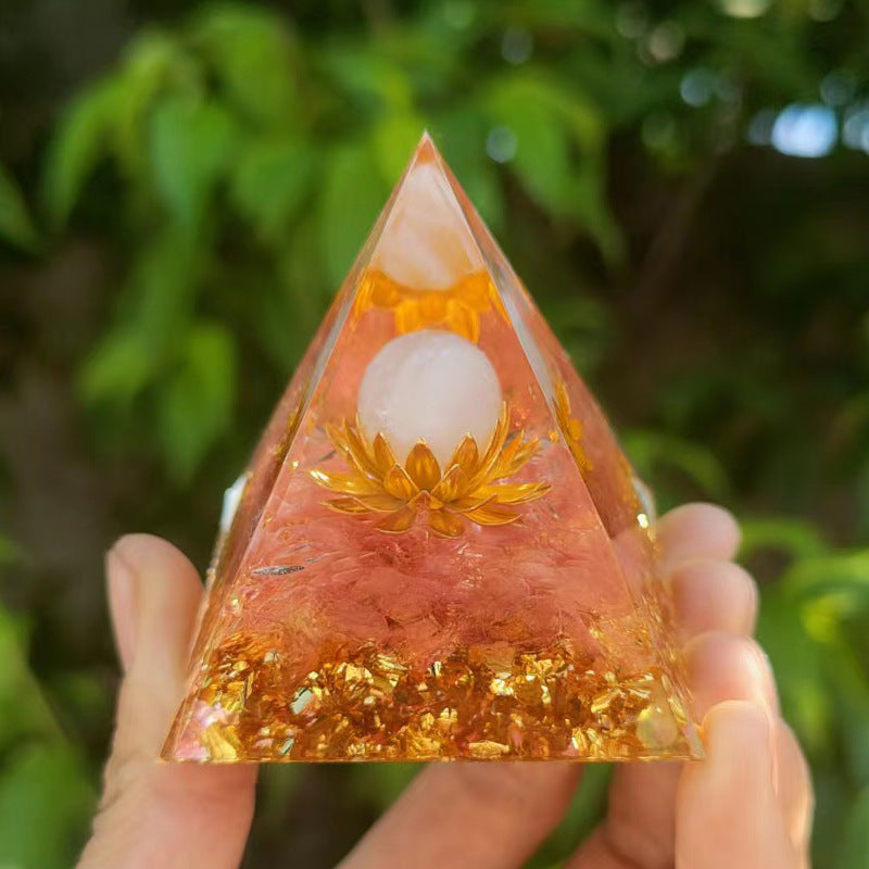 🔮Enigmatic Natural Crystal Pyramid Ornament