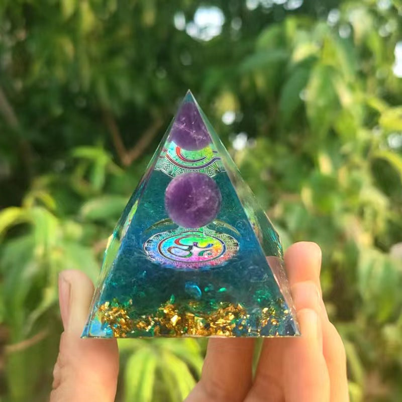 🔮Enigmatic Natural Crystal Pyramid Ornament