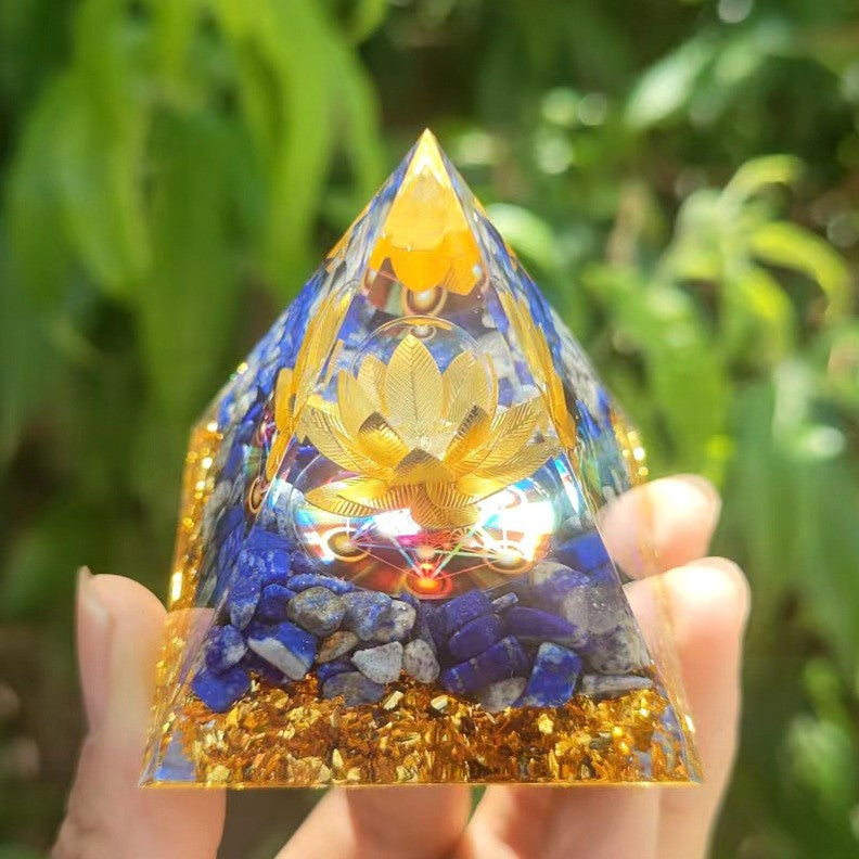 🔮Enigmatic Natural Crystal Pyramid Ornament