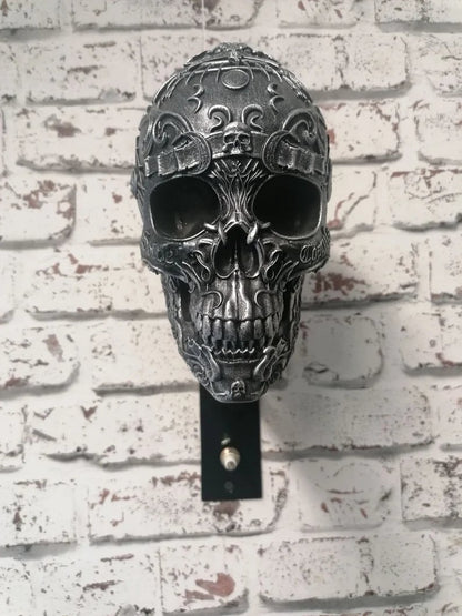 🏴‍☠️Motorcycle helmet and jacket skull holder